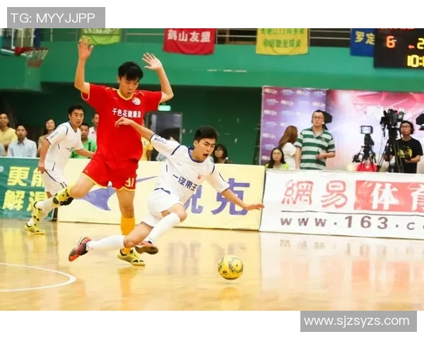 广州羽毛球队快攻战术分析及其在比赛中的成败得失探讨